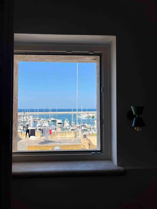 Palazzo Lamantea Boutique Rooms Bisceglie Exterior foto