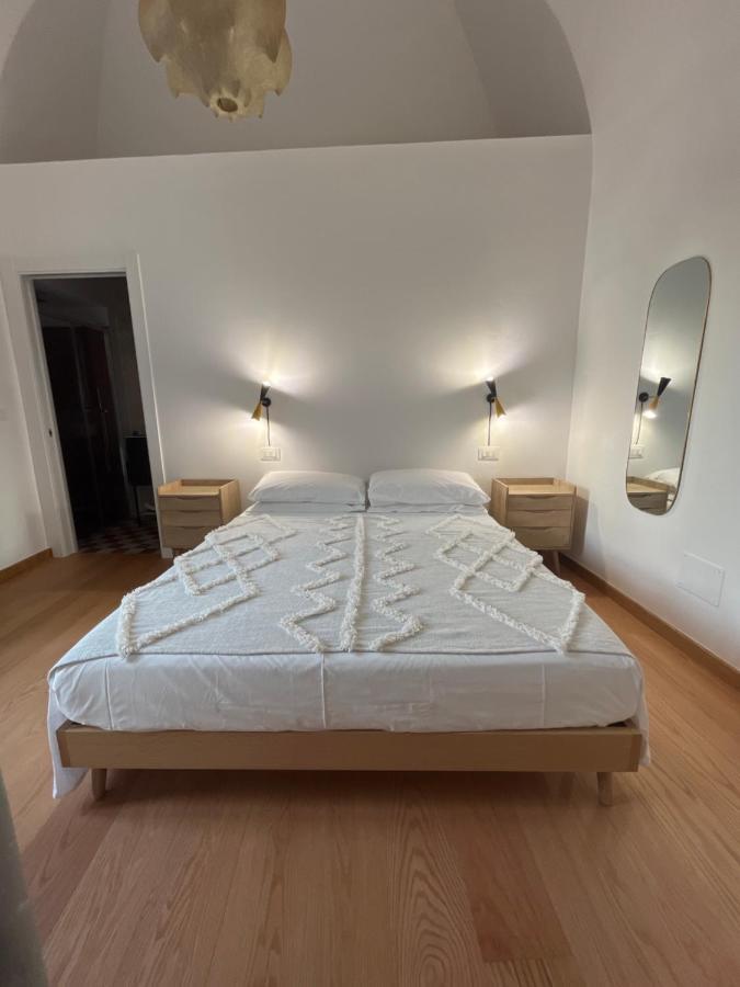 Palazzo Lamantea Boutique Rooms Bisceglie Exterior foto